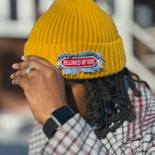 THE BELOVED SIGNATURE BEANIE
